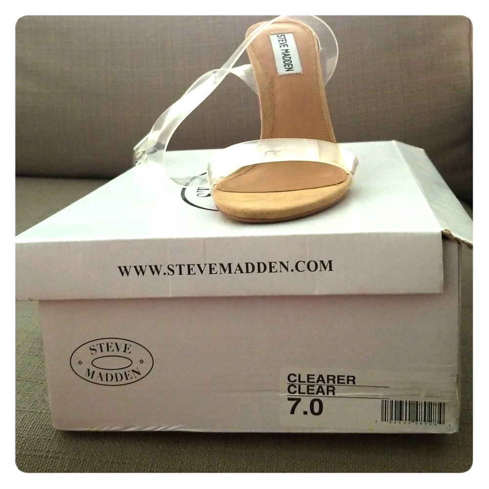 Steve Madden Clearer Size 7